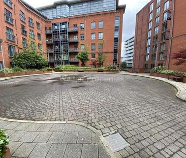 Lake House, Castlefield, M15 - Photo 5