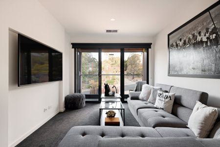 2 Arcadia Way, Eltham North - Photo 5
