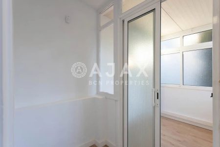 Casa o chalet de alquiler en Carrer Alt de Gironella, Les Tres Torres - Foto 5