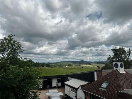 The Cottage, Welsh House Farm, Welsh House Lane, Newent, Gloucestershire, GL18 - Photo 4