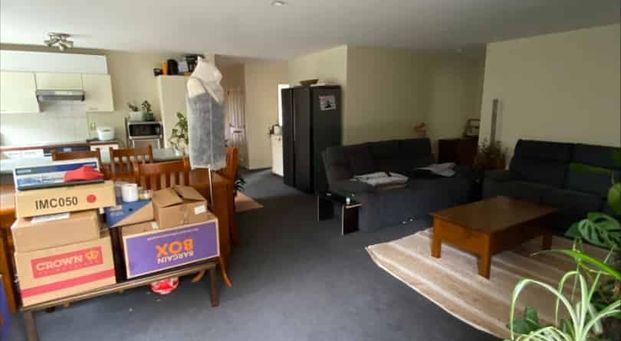 Spacious 4-Bedroom Family Home for Rent - Photo 1