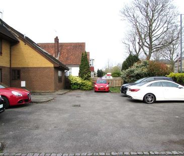 Daniel House, Rickmansworth Road, Pinner, Middlesex, HA5 - Photo 6