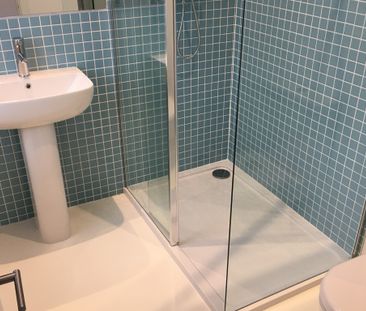 2 bedroom Two Bedroom Apartment to rent - Photo 4