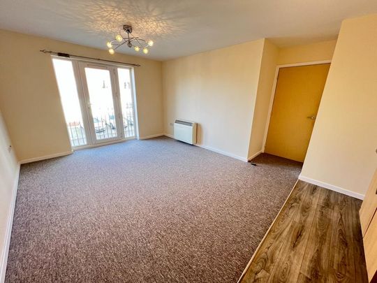 2 bedroom flat to rent - Photo 1