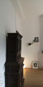 Appt 1er étage dans immeuble centre ville avec cuisine équipée, salon séjour, chambre salle de bains - Photo 4