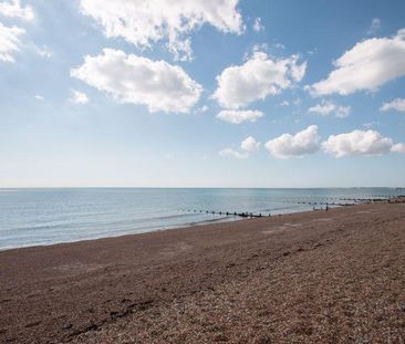 Park Terrace, Bognor Regis - Photo 3