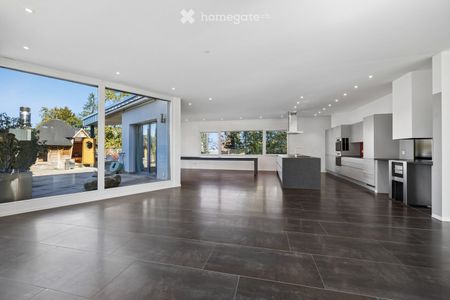 303 m² Attika mit Terrassen auf drei Seiten und Sauna - Foto 3