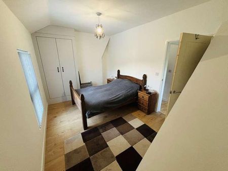 Roundlands, Algakirk, PE20 - Photo 2