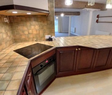 2 bedroom flat to rent - Photo 6