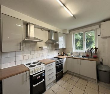 House share to rent - Photo 6