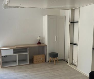 Location Appartement 1 pièce 32m² - Photo 5