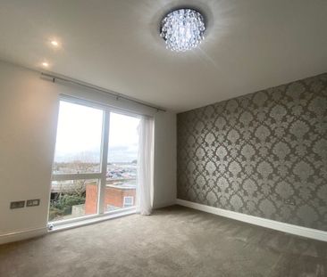 Ongar Road, BRENTWOOD - Photo 3