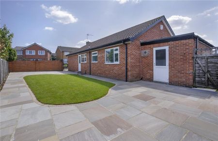 3 bedroom bungalow to rent - Photo 2