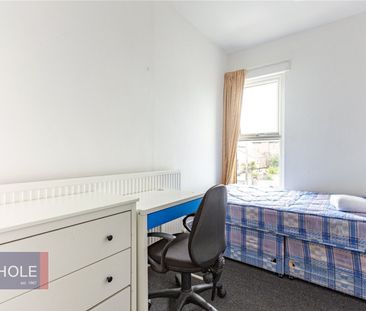 Muller Avenue, - Photo 4