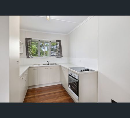 73 St Patrick Avenue, Kuraby, Qld 4112 - Photo 2