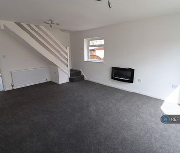 2 bedroom semi-detached house to rent - Photo 1
