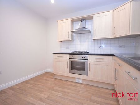 Leonard Court, Oakengates Telford, Shropshire, TF2 6EW - Photo 5