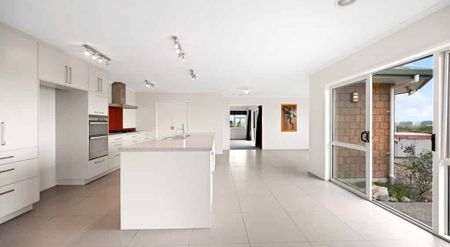 196B Kainui Road - Photo 3