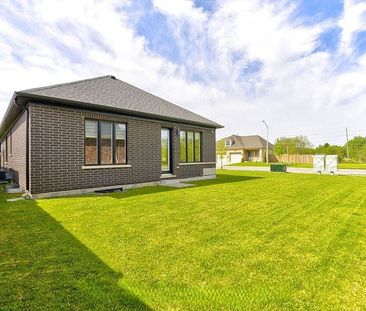 For Lease - 2 Seaton Crescent, Tillsonburg, Ontario - Photo 5