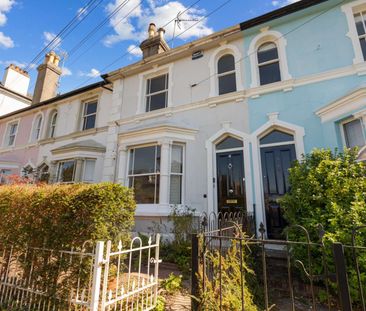 A charming three bedroom mid-terrace home situated in the sought af... - Photo 6