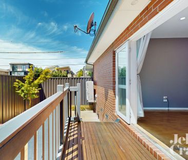 1/11-13 Station Avenue, Mckinnon - Photo 1