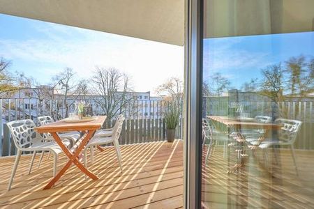 Cosmo Berlin - Erstbezug im Weitlingkiez mit EBK und Duschbad zum 01.02.2026 - Photo 5