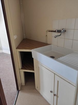 A LOUER ANGERS CENTRE VILLE - T2 SITUE 7 RUE PARCHEMINERIE ... - Photo 1