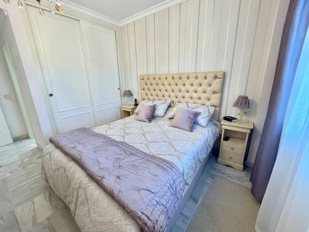2 bedroom luxury Flat for rent in Nueva Andalucia, Andalusia - Photo 5