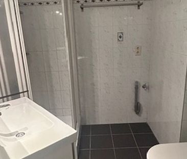 Gelijkvloers app. te huur in Kermt voor € 700 met 1 slaapkamer - Photo 5