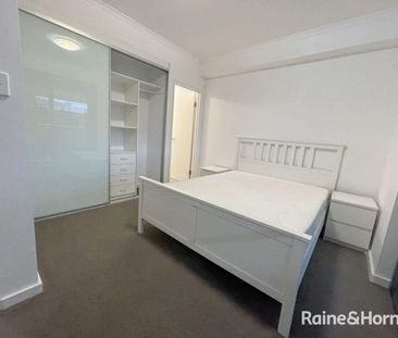 Two-Bedroom Apartment in Heart of Kogarah (with some furniture avai... - Photo 5