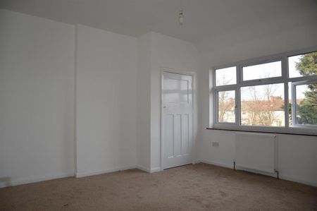 Oval Road South, Dagenham, , RM10 9DP - Photo 2