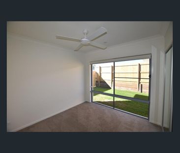 Comfortable Bayside Living in the Sought-After Ellabay Community - Photo 6