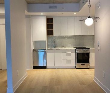 Studio - Montreal - $1,480 /mo - Photo 3