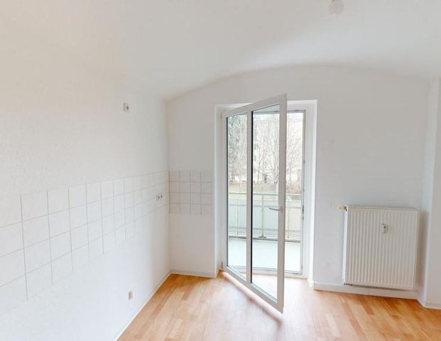 Großzügige 4-Raum-Wohnung mit Balkon - Photo 1