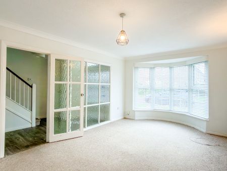 Copeland Drive, Whitecliff - Photo 2