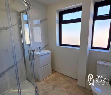 2 Creeve Place, Lisburn, BT28 1UT - Photo 5