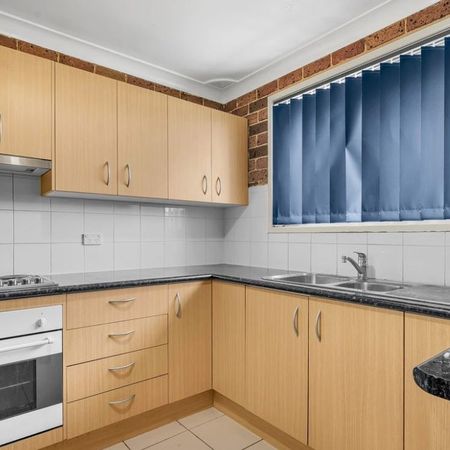 Comfortable & Low-Maintenance Living - Photo 3