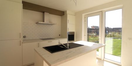 Woning te huur in Roeselare voor € 1.025 met 3 slaapkamers - Photo 4