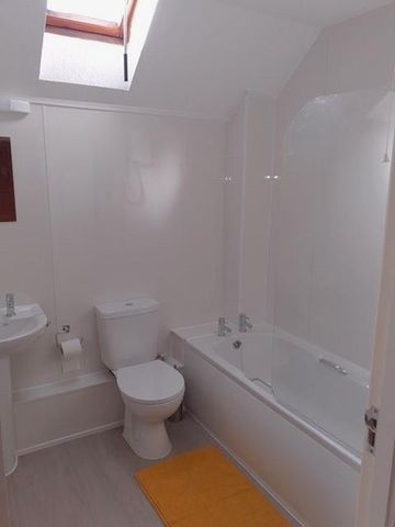 1 bedroom maisonette to rent - Photo 3