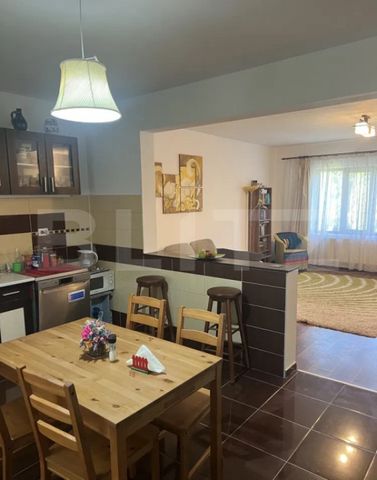 Casa/Vila de inchiriat - Photo 2