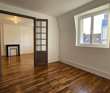 Location Appartement 4 pièces 71m² FONTAINEBLEAU 77300 - Photo 3