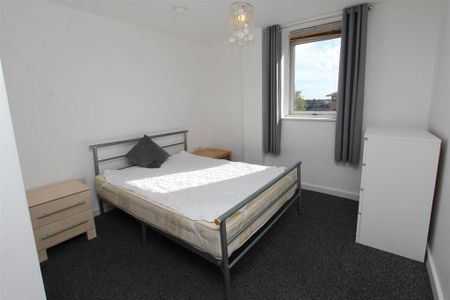 3 bedroom house to rent - Photo 2