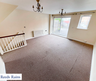 3 bedroom terraced house to rent - Photo 1