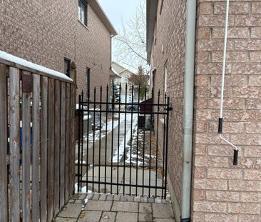 For Lease - 35 Laura Sabrina Drive Unit# Bsmt, Vaughan, Ontario - Photo 1