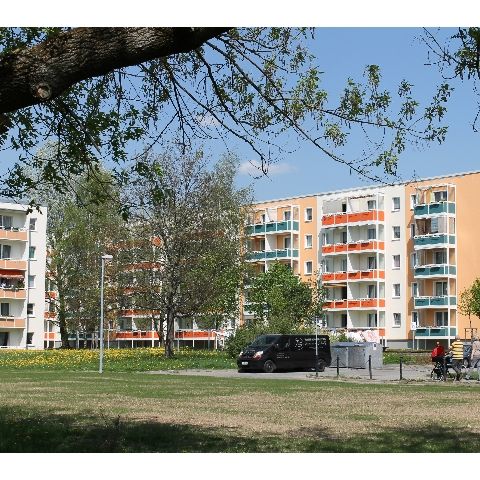 Sehr ruhige Lage I Aufzug I großer Balkon - Photo 2