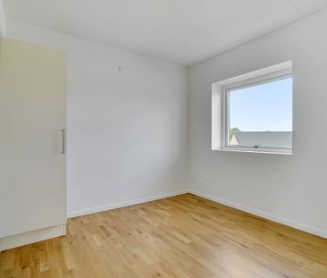 Lejlighed med plads til familien på Langstrømpevej - Photo 3