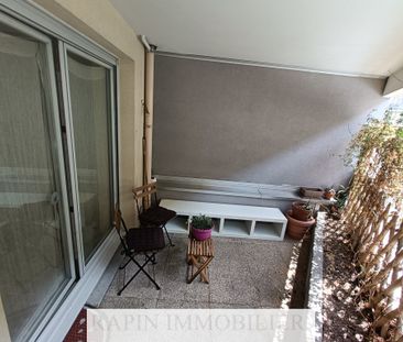 T2 MEUBLE AVEC TERRASSE LYON 7 - Photo 4