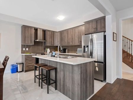 For Lease - 2 Sun Haven Lane, Thorold, Ontario - Photo 5