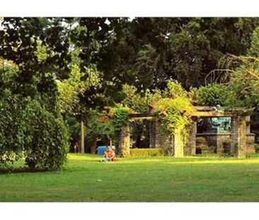 Ruime burgerwoning met uitstekende ligging! - Photo 1