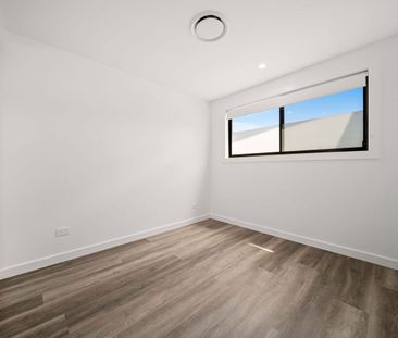 Brand New Family Home with Spacious Living - Photo 4